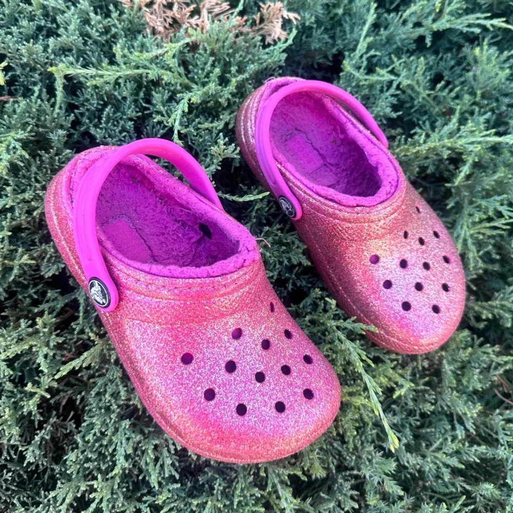 Crocs Kids Classic Lined Glitter Clogs Size 11 Pink Sparkle Sandals